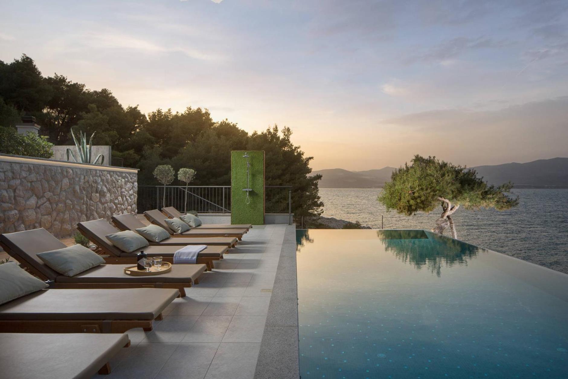 Апартаменты Olive Hill House - Ground Floor Слатине Экстерьер фото